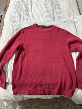 GAP Men's Crewneck Sweater in Deep Red